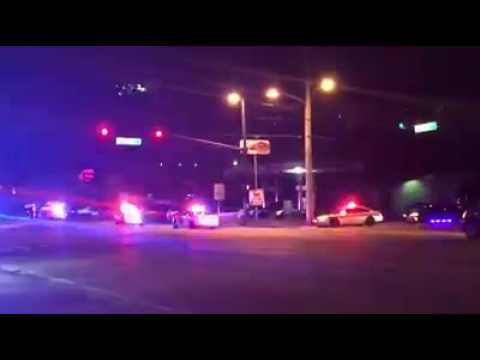 Prise de vue et de la situation des otages à Orlando Nightclub – YouTube